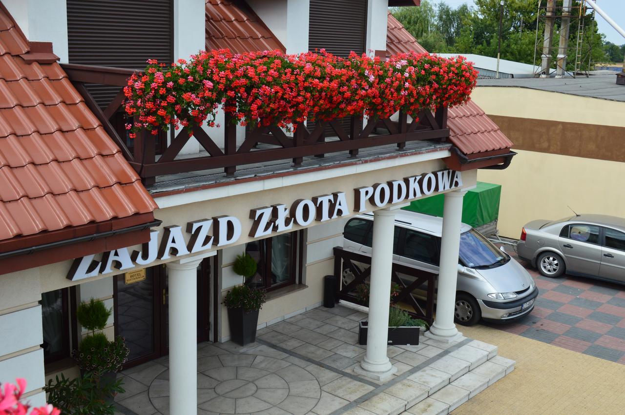 Hotel Zajazd Zlota Podkowa Wrocki Exterior foto