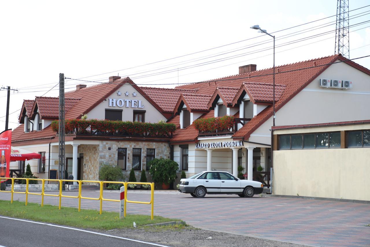 Hotel Zajazd Zlota Podkowa Wrocki Exterior foto