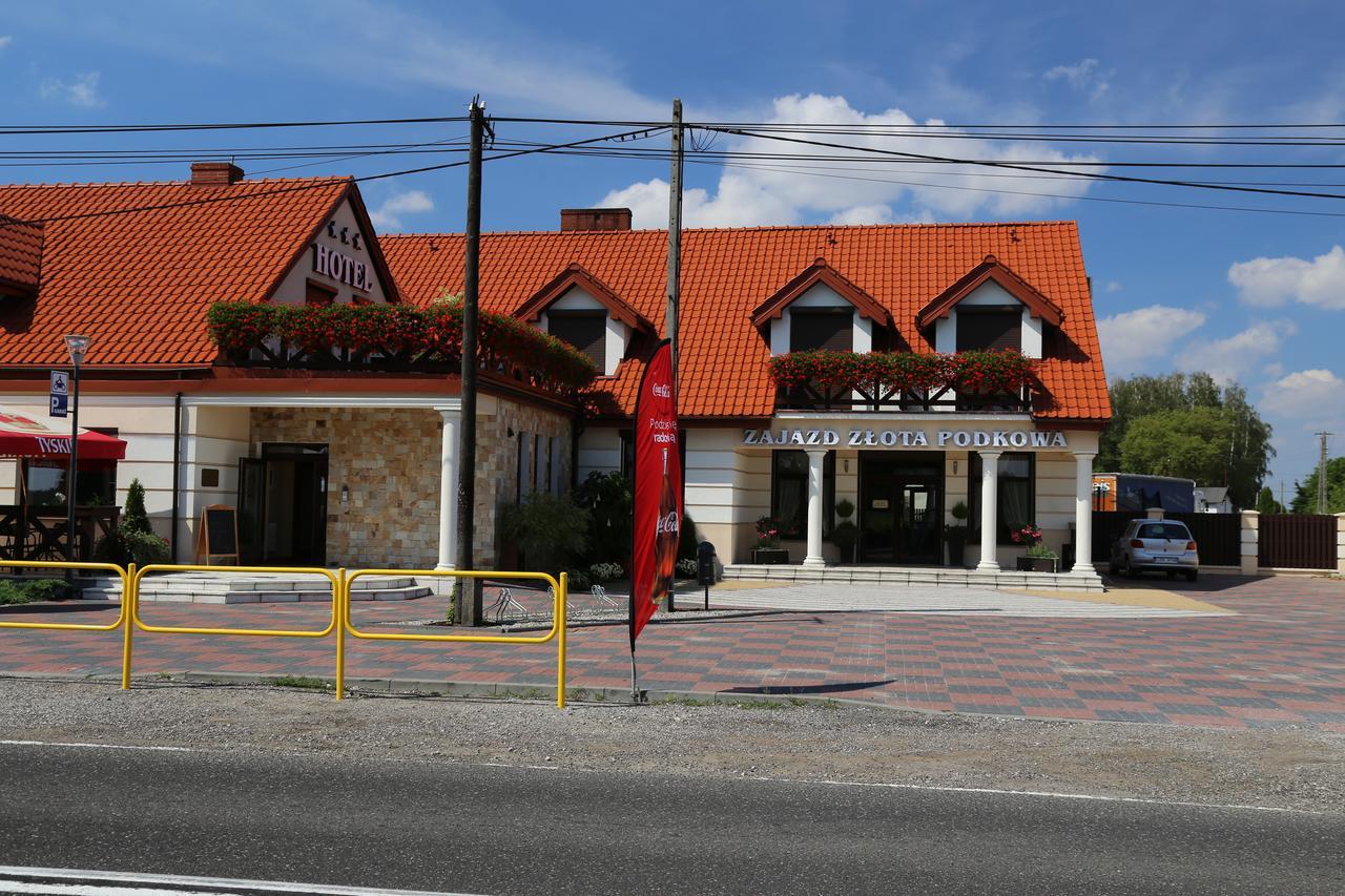 Hotel Zajazd Zlota Podkowa Wrocki Exterior foto